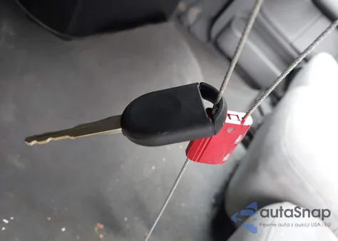 2005 Ford F-150 Xlt z USA, uszkodzony, nr VIN 1FTRW12WX5FB67127